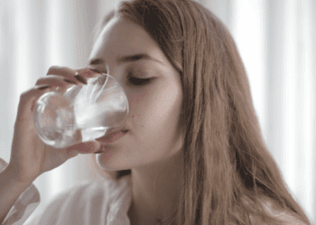 How Long Does it Take for a Sip of Water to Reach Your Bloodstream?